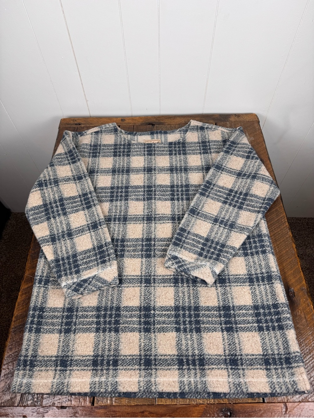 Vintage 90s Woolrich Women’s L USA Wool Blend Plaid Tunic Sweater